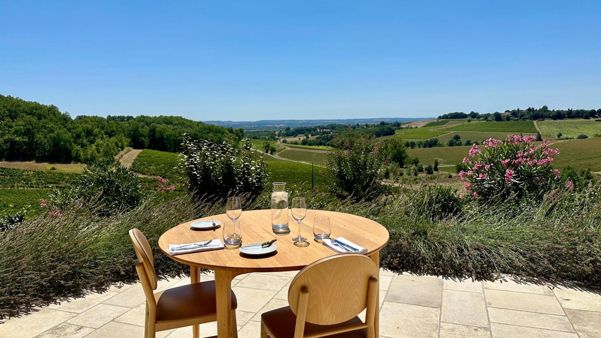 Chateau Lecusse - La Grande Roche - Hotel, Spa, Boutique & Restaurant Broze 外观 照片