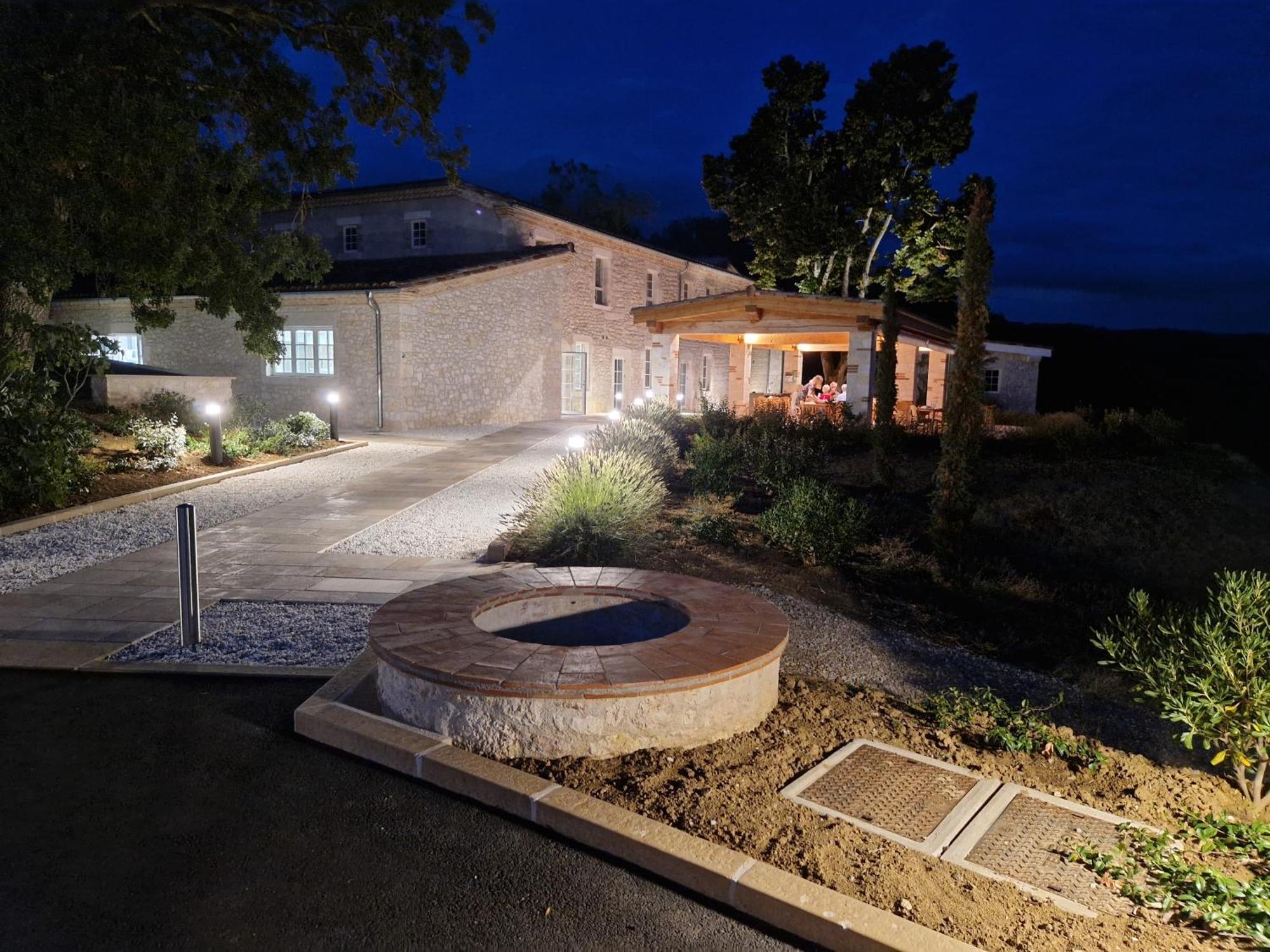 Chateau Lecusse - La Grande Roche - Hotel, Spa, Boutique & Restaurant Broze 外观 照片