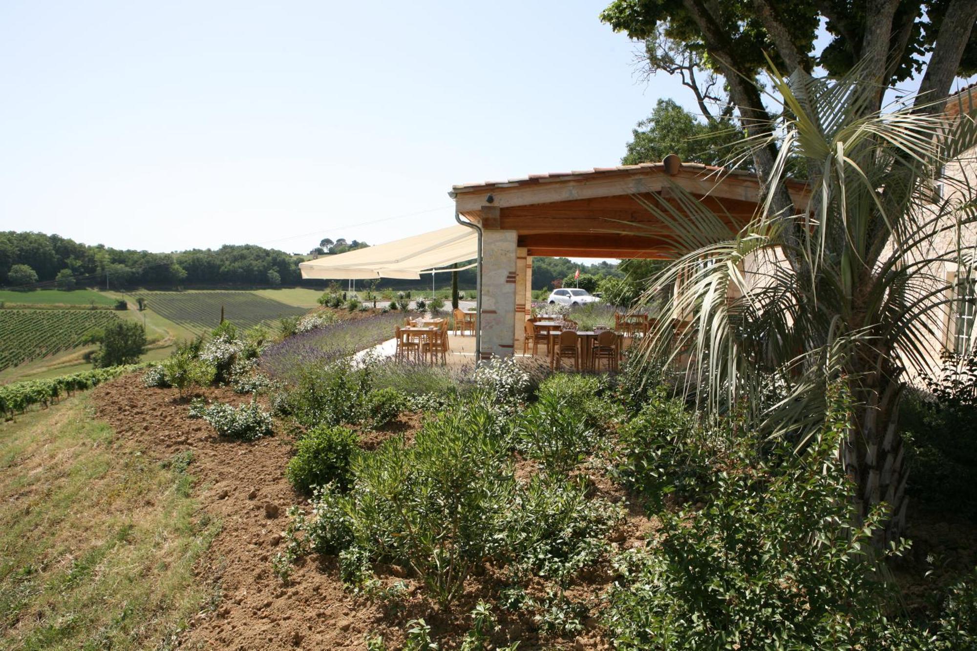 Chateau Lecusse - La Grande Roche - Hotel, Spa, Boutique & Restaurant Broze 外观 照片